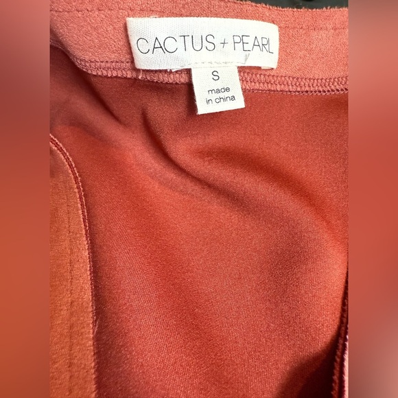 CACTUS + PEARL Women's Rust red Embroidered sleeve faux suede Jacket size S - Picture 9 of 12